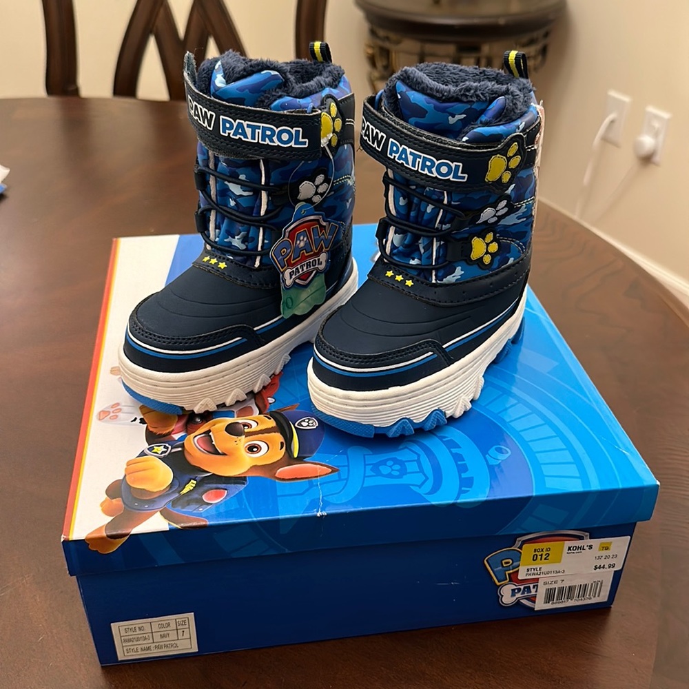 Paw patrol winter boots